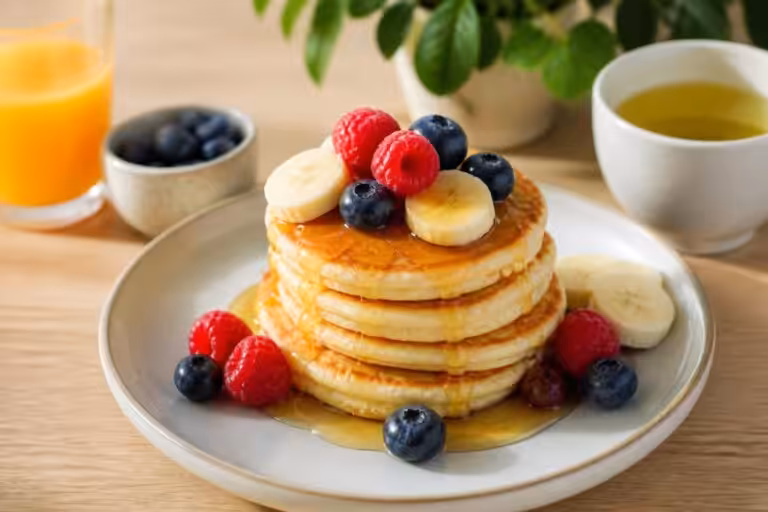 découvrez la recette healthy des pancakes au cottage cheese, un petit-déjeuner gourmand et nutritif pour bien commencer la journée.
